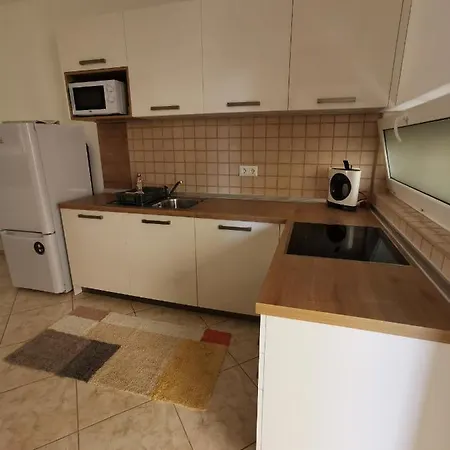 Noémi Wellness Apartamento *