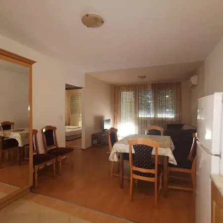 Noemi Wellness Apartment