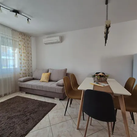 Noemi Wellness Apartment