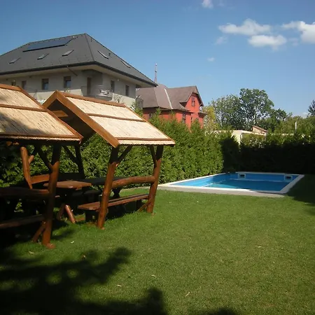 Noemi Wellness Apartment