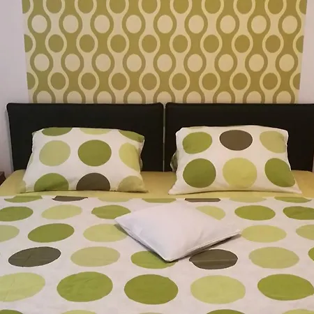 Noemi Wellness Apartment