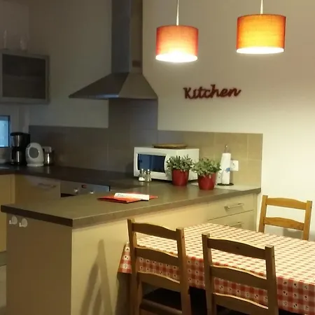 Noémi Wellness *