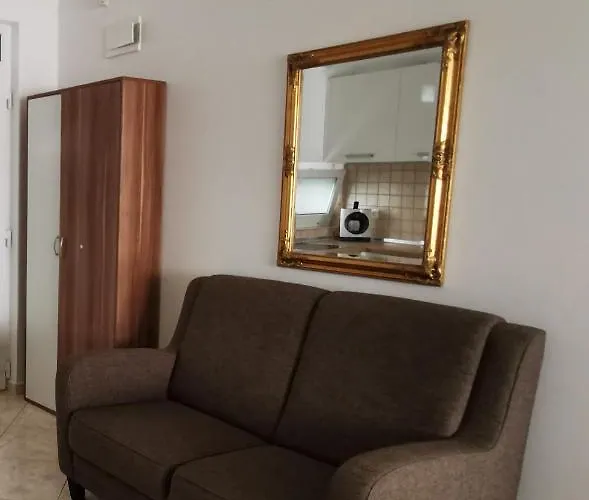 Noémi Wellness Apartment *